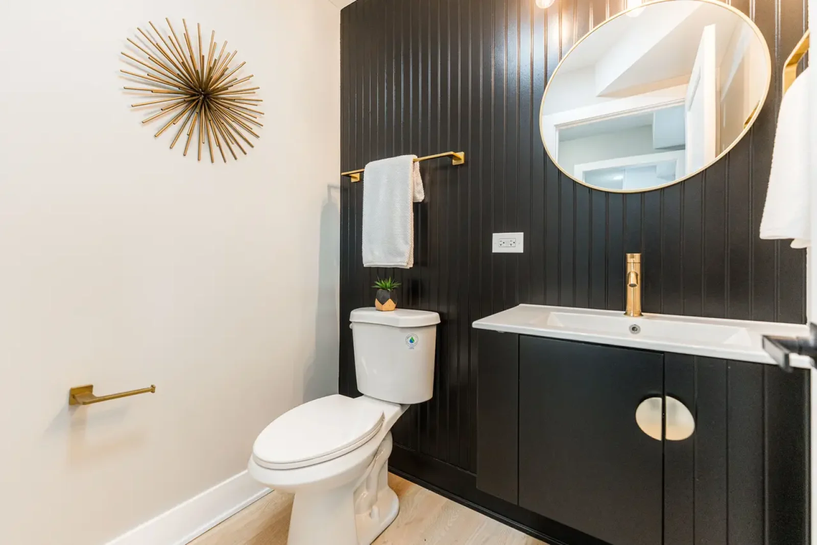 Powder Room- Staged